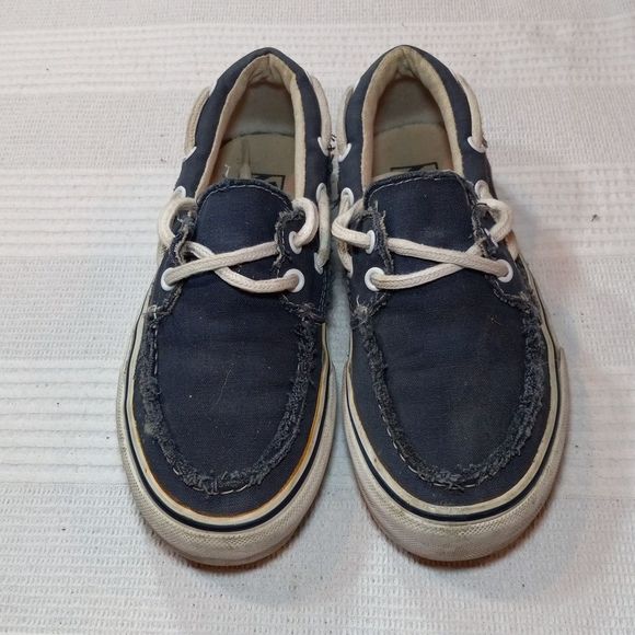 Vans Shoes - Vans Off The Wall Canvas Laced Shoe